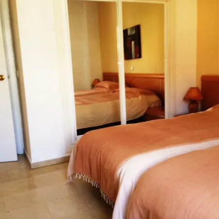 - Playapark Apartmán Fuengirola